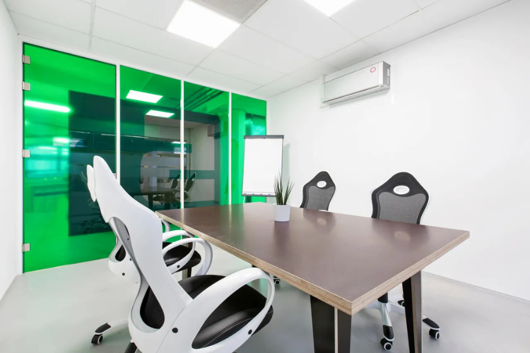 Benkey Spaces Room 4p